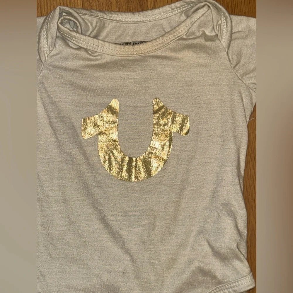 True Religion Baby Onesie Bundle 9–12M Bodysuits Set of 2 Matching Set Baby Boy